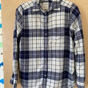 American Eagle Outfitters Blue and White Plaid “Boyfriend Fit” Button Down Shirt